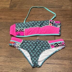 Colorful Women's Swimwear Set